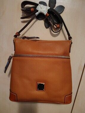 Dooney & Bourke Caramel Pebble Grain Crossbody NWT
